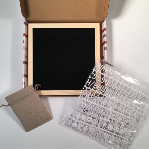 Xo, Sienna Felt Message Board - Picture 4 of 4